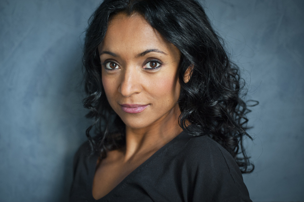 La Spontaneite De La Soprano Magali Leger Resmusicaresmusica