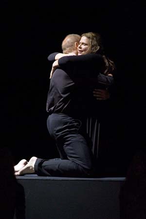 Bo Skhovus (Oreste) & Susan Graham (Iphigénie)