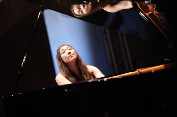 Kana Okada 2 -® Yannick Perrin