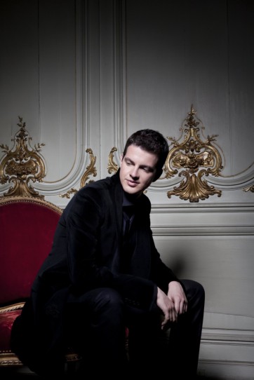 Philippe Jaroussky 2_cop_ Simon Fowler licensed to Virgin Classics