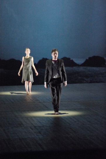 1_Orfeo_Anna Lucia Richter (Eurydike), Georg Nigl (Orfeo) © Monika Rittershaus