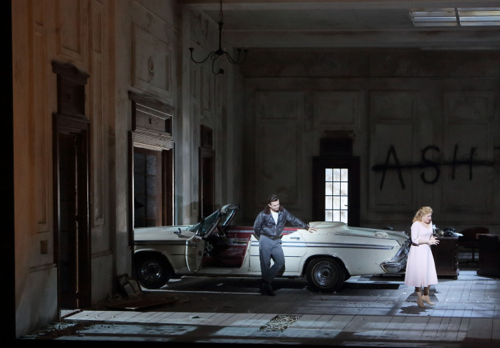 Lucia di Lammermoor, Opéra de Munich. Photo Wilfried Hösl
