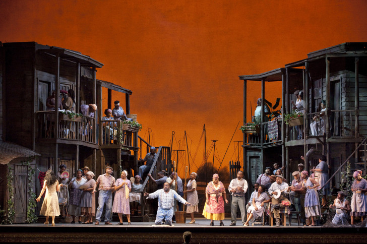 ©Luciano Romano / Teatro San Carlo (Napoli) 2012