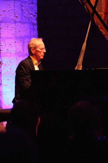 Hamish Milne©MAZET 0670047376