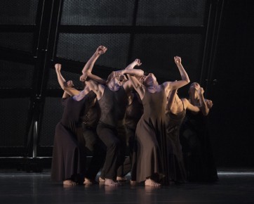 Staatsballett_Berlin_Herrumbre_by_Nacho_Duato_Foto_Fernando_Marcos_EM10584_3