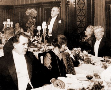 prof_kajanus_juhlaillallise