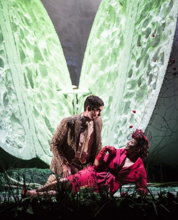 aelisir_damore_onr_photoklarabeck_pg8032-bis