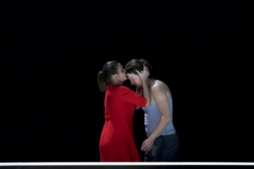 1539163882_x_10a4226dantonstodgpcopypogozach