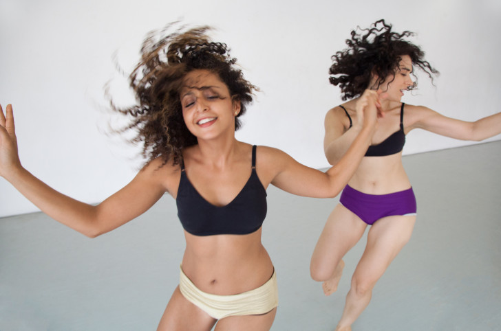 3 Shira Eviatar rising ©Tamar Lamm