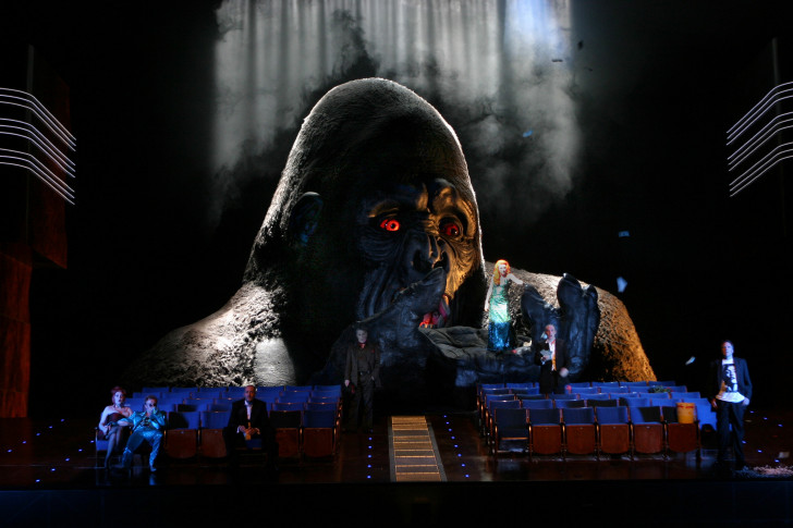 © Pascal VICTOR 26/04/2007 PARIS FRANCE L'AFFAIRE MAKROPOULOSde Karel CAPEK, mise en scene de Krzysztof WARLIKOWSKI, direction musicale de Tomas HANUS , a l'OPERA DE PARIS (BASTILLE) a partir du 27 avril 2007. Avec: Angela DENOKE, Charles WORKMAN, Vincent LE TEXIER, Paul GAY, David KUEBLER, Karine DESHAYES, Ales BRISCEIN, Ryland DAVIES .