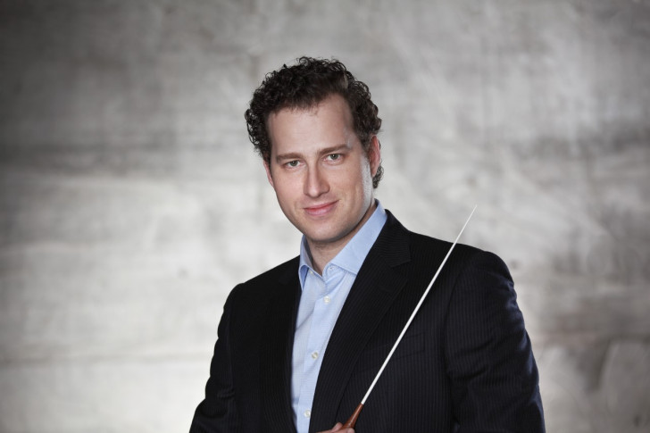 thumbnail_Nikolaj Szeps-Znaider Crédit Uwe Arens