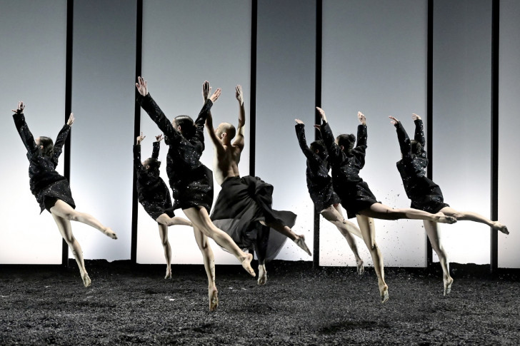 PRELJOCAJ WINTERREISE4@Jean-claude carbonne