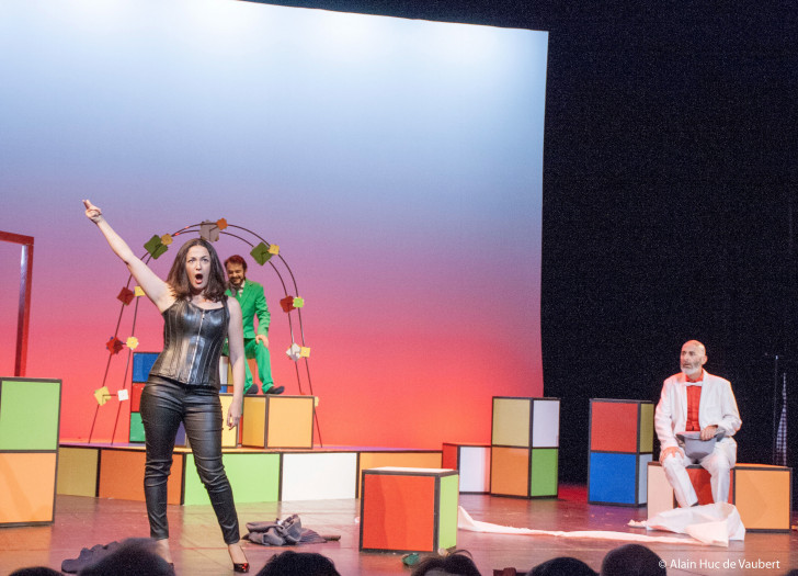 La comédie de Norina