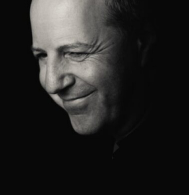 Nicolas Stavy, le pianiste qui vit la musique en comédien