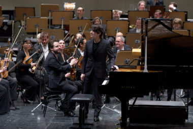 En tournée, Seong-Jin Cho éblouissant, Gianandrea Noseda conquérant face au LSO