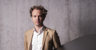 Boesmans Wave à Flagey : Julien Libeer et le Brussels Philharmonic au cœur de l’hommage