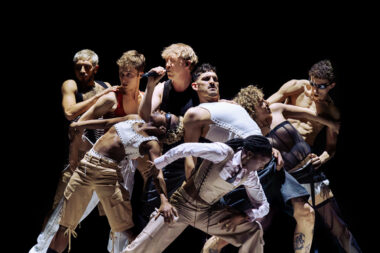 Eddy de Pretto et Maud le Pladec, roi et reine du dancefloor à Chaillot