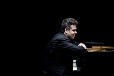 A Flagey, Arcadi Volodos dans Schubert et Chopin : sous la Terre comme aux cieux